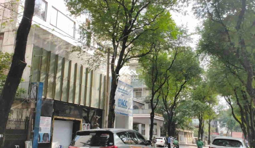 Bán nhà 99 Nguyễn Du Phường Bến Thành Quận 1 DT 1052 m2 