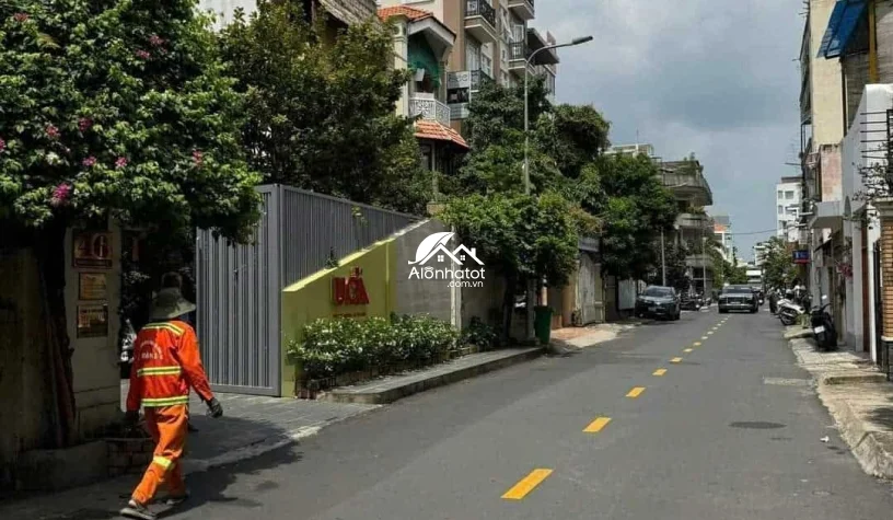 Bán nhà 46 Đặng Dung Phường Tân Định Quận 1 ngang 14m