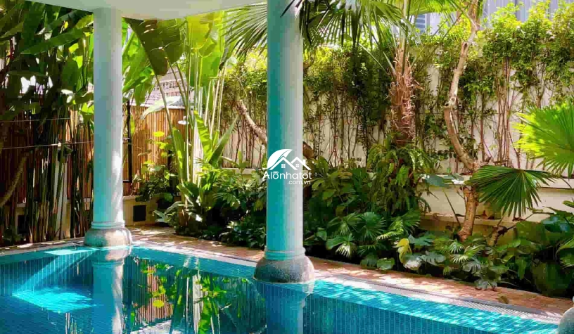 Bán biệt thự vip 153 Nguyễn Văn Hưởng, Thảo Điền, Quận 2