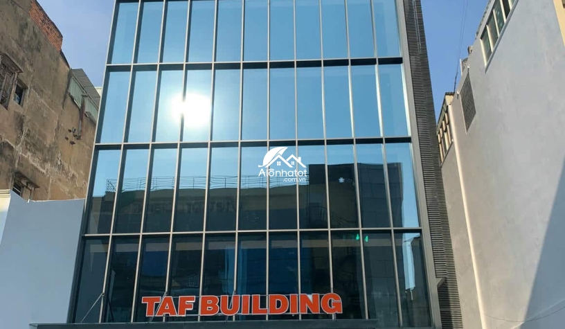 Bán tòa nhà hầm 8 tầng 20-22-24 Huỳnh Mẫn Đạt, Quận 5