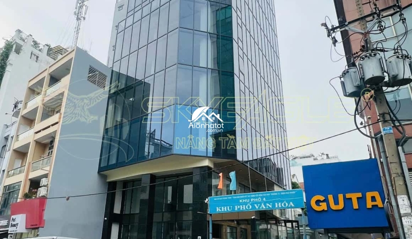 Bán tòa nhà 84 Huỳnh Văn Bánh, Quận Phú Nhuận 2 Hầm 11 Tầng