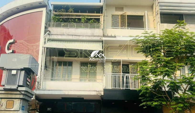 Bán nhà 282A Lê Văn Sỹ, Quận 3 – Vị trí trung tâm, thích hợp đầu tư