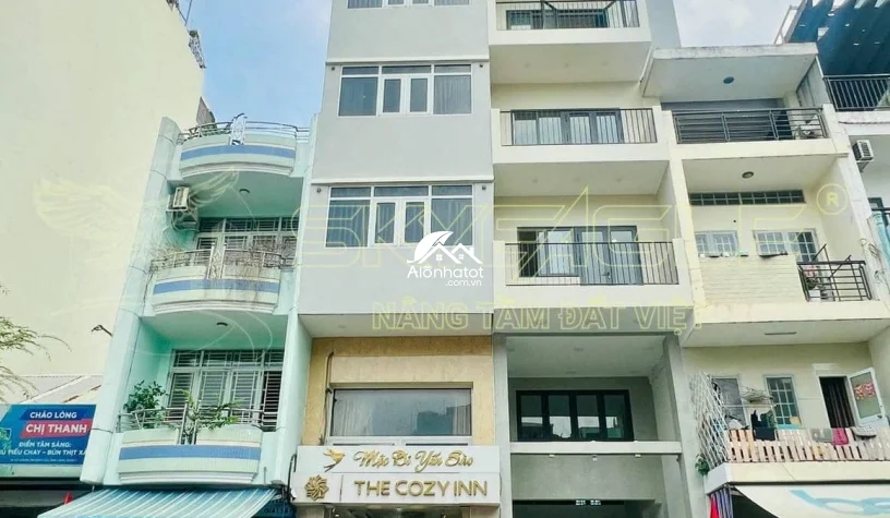 Bán nhà 51 Cô Giang, Quận 1 – Vị trí trung tâm, hợp đồng thuê dài hạn