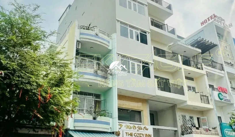Bán nhà 51 Cô Giang, Quận 1 – Vị trí trung tâm, hợp đồng thuê dài hạn