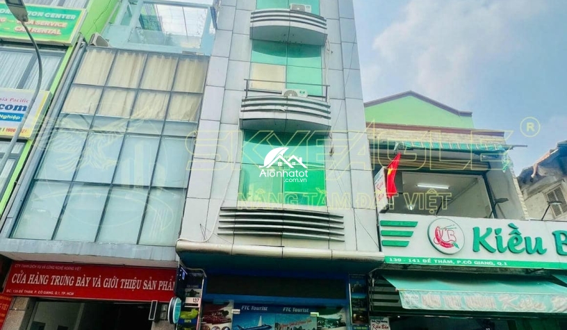 Bán nhà 137 Đề Thám, Quận 1 – Nhà 6 tầng, thu nhập 90 triệu/tháng