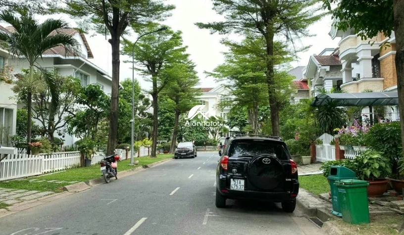 Biệt thự Lan Anh Village – Khu đô thị Thủ Thiêm, ven sông Sài Gòn