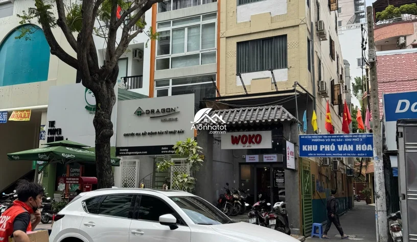 Bán nhà mặt tiền 21 23 25 Trương Định Phường 6 Quận 3 ngang 12m