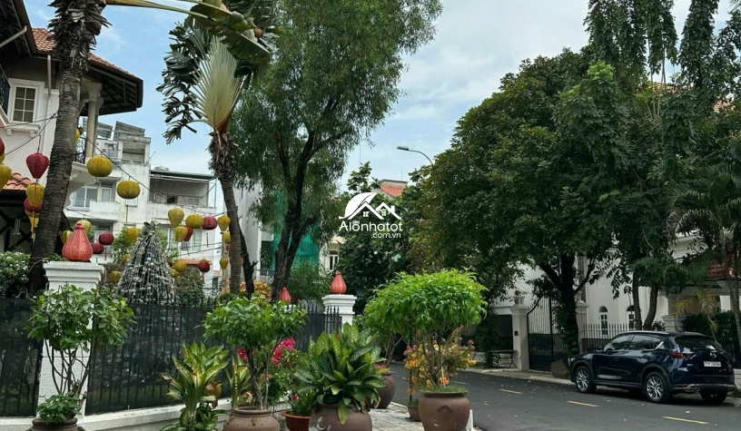 Biệt thự 146E19 Nguyễn Văn Hưởng Thảo Điền Quận 2 | Compound vip, hồ bơi, sân vườn