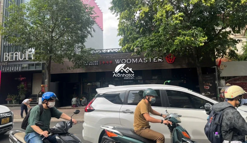 Bán nhà mặt tiền 13 Lê Quý Đôn, Phường 6, Quận 3 xây cao tầng