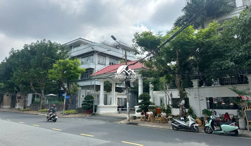 Bán Biệt Thự Góc 3MT 112 Nguyễn Văn Hưởng Thảo Điền Q2, 996m², Hồ Bơi, 335 Tỷ