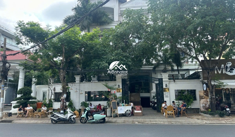 Bán Biệt Thự Góc 3MT 112 Nguyễn Văn Hưởng Thảo Điền Q2, 996m², Hồ Bơi, 335 Tỷ