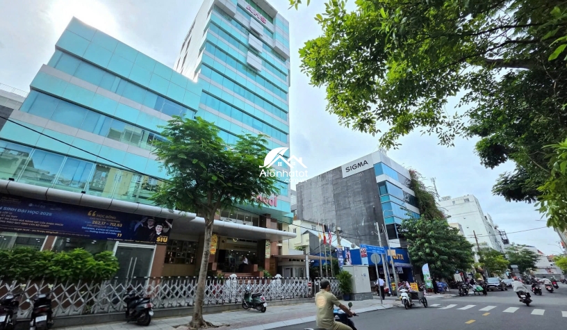 Bán Nhà MT 33 Trần Nhật Duật Q1, HĐT 200Tr/Th, Giá Chốt 88 Tỷ