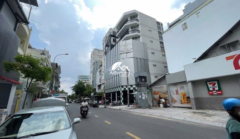 Bán Tòa Nhà MT 1 Trần Nhật Duật Q1, Góc Trần Quang Khải, Hầm 6 Lầu