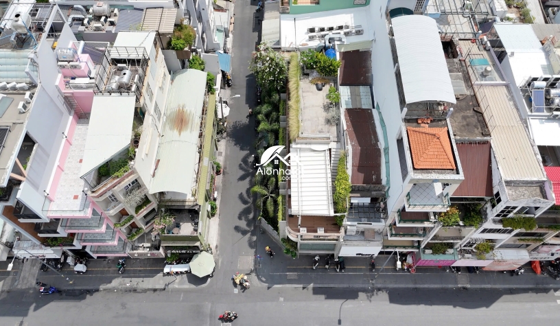 Bán Nhà Góc 2MT 270 Hai Bà Trưng Q1, HĐT 350Tr/Th, 225m² Nở Hậu