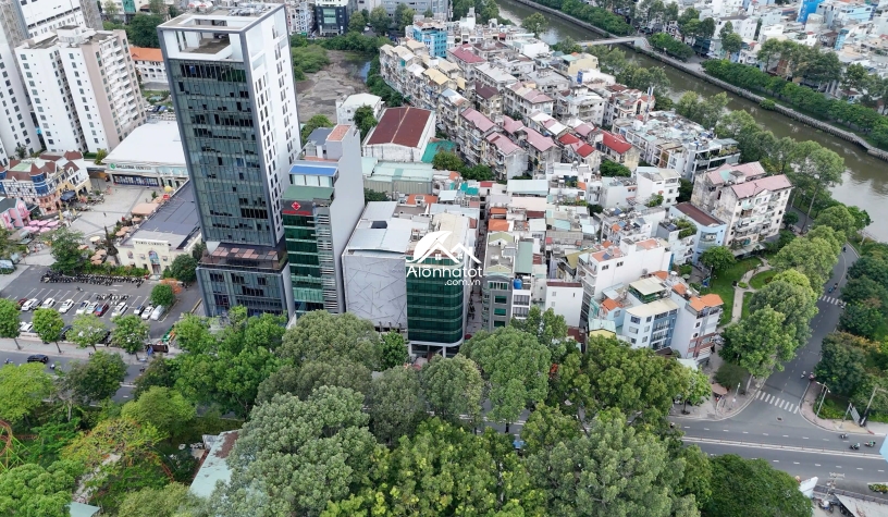 Tòa nhà Văn Phòng VIP 2A1 NGUYỄN THỊ MINH KHAI P. ĐAKAO Q1 Hầm 8 tầng