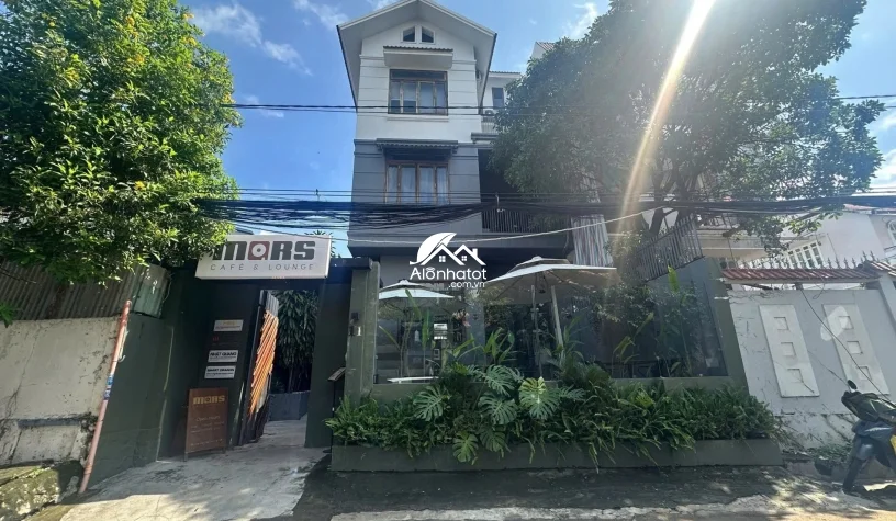 Bán Biệt Thự MT 11 Ngô Quang Huy Thảo Điền Q2, 165m², HĐT 100Tr/Tháng