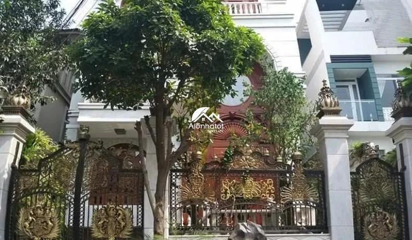 Bán Biệt Thự Hẻm 25 Xuân Thuỷ Thảo Điền, 244m², Hầm 4 Lầu, Nội Thất Cao Cấp