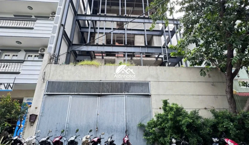 Bán Nhà 216/2 Nguyễn Văn Hưởng Thảo Điền DT 236.6m² Trệt 2 Lầu Giá 70 Tỷ 