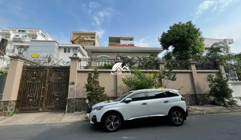 Bán Biệt Thự 21 Đặng Hữu Phổ Thảo Điền, 498 m², Ngang 17m, 185 Tỷ 