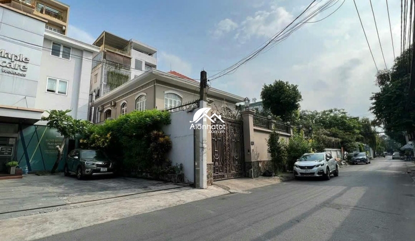 Bán Biệt Thự 21 Đặng Hữu Phổ Thảo Điền, 498 m², Ngang 17m, 185 Tỷ 
