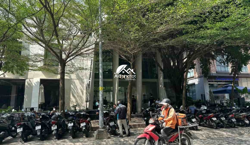 Bán Tòa Nhà Góc 2 Mặt Tiền 1-3 Giang Văn Minh Quận 2, 496 m², 150 Tỷ 